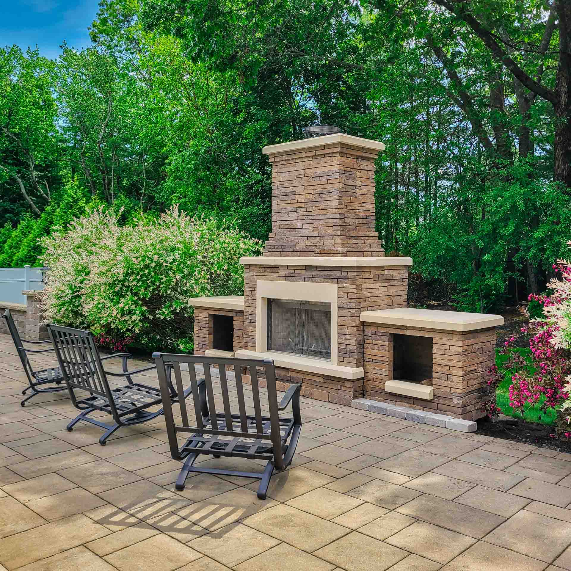 Fire Pits & Seating Walls C.J. Pickering Enterprises